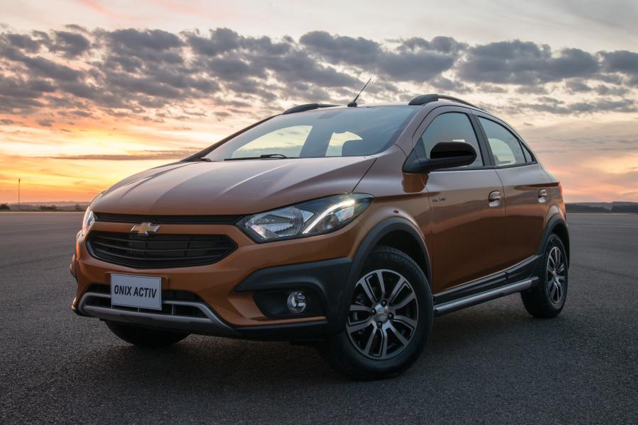  Chevrolet Onix Activ 2016 года  (фото 19 из 44)